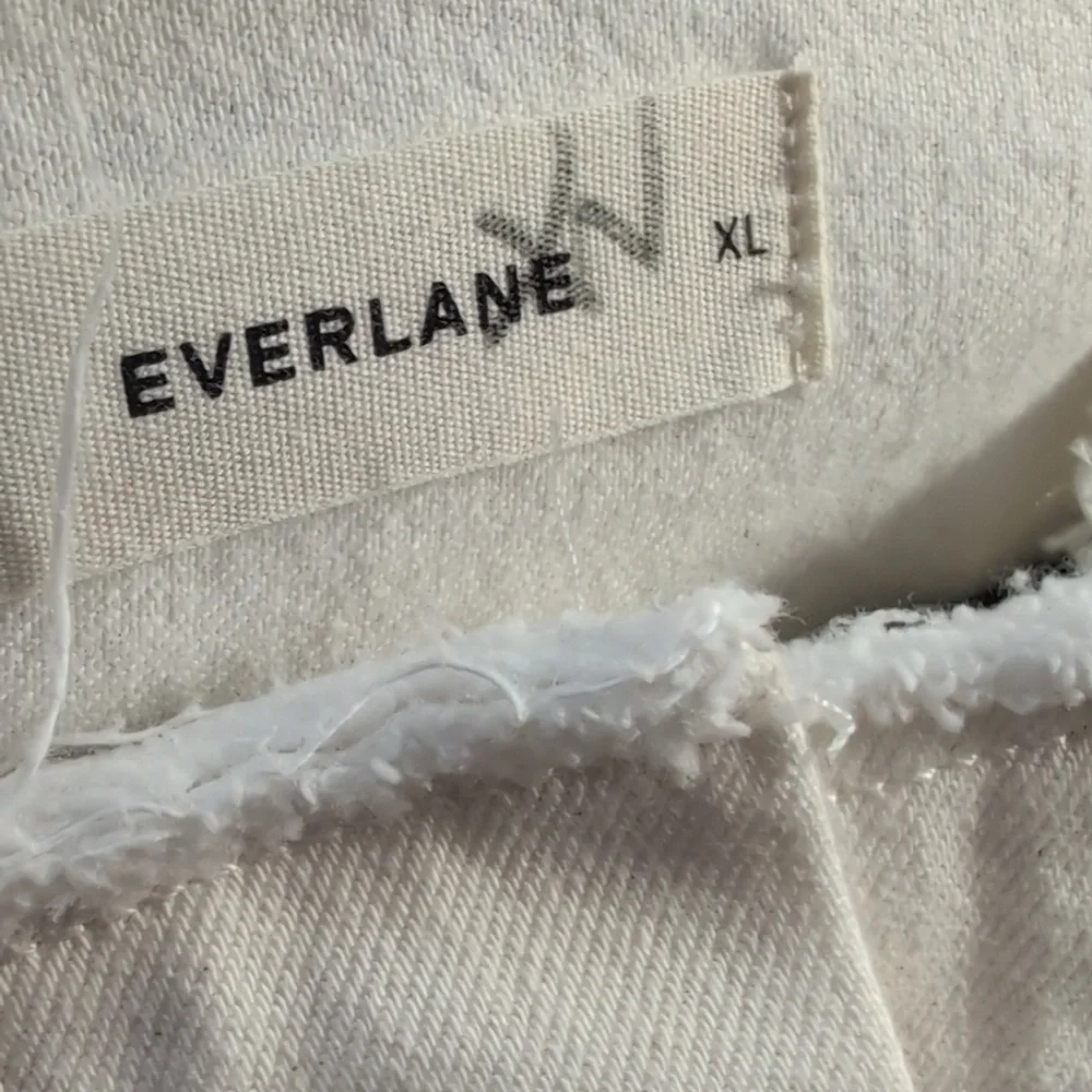 Everlane The Denim Workwear Shirtdress - Picture 9 of 10